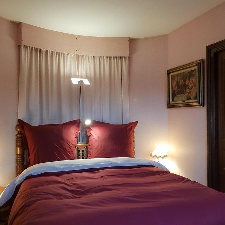 Le Fuchier Bed & Breakfast Saint-Martin-de-Fressengeas Eksteriør bilde