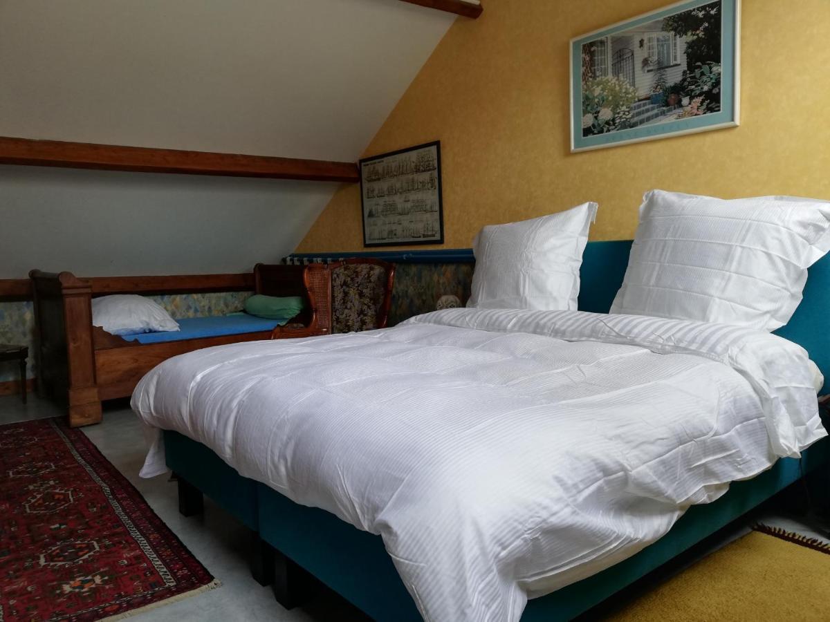 Le Fuchier Bed & Breakfast Saint-Martin-de-Fressengeas Eksteriør bilde
